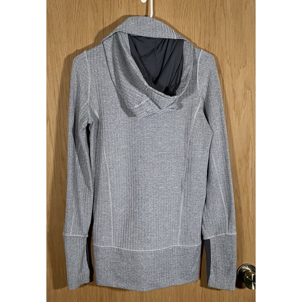 Lululemon Stride Jacket II Women's 6 Gray Herringbone Zip Hoodie Yoga Thumbholes - Picture 2 of 8